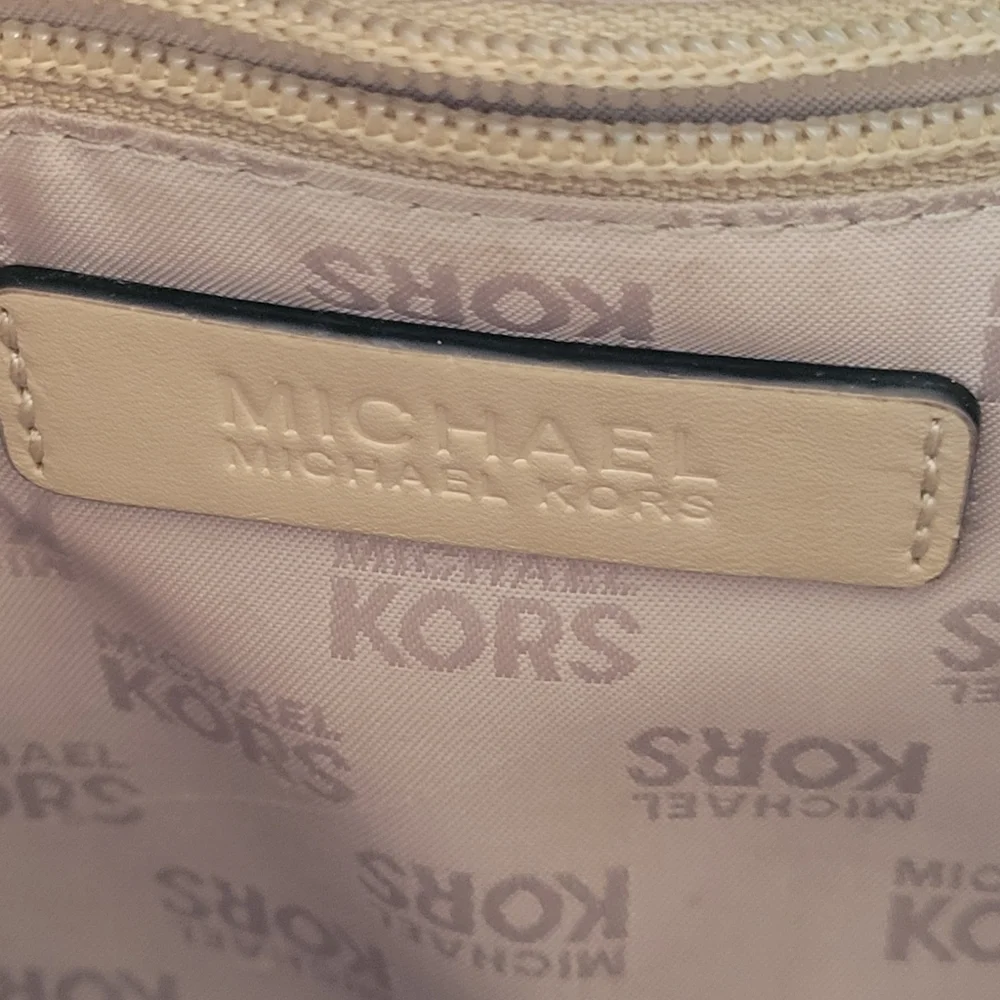 Michael Kors Messenger crossbody bag MK monogram cream/tan